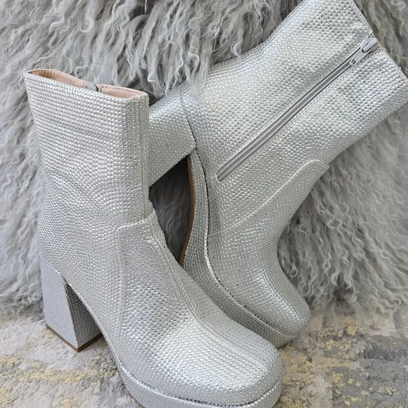 Mia Iva Silver Platform Boots | Sparkly Block Heel Ankle Boot| Size 7.5 - Picture 16 of 17